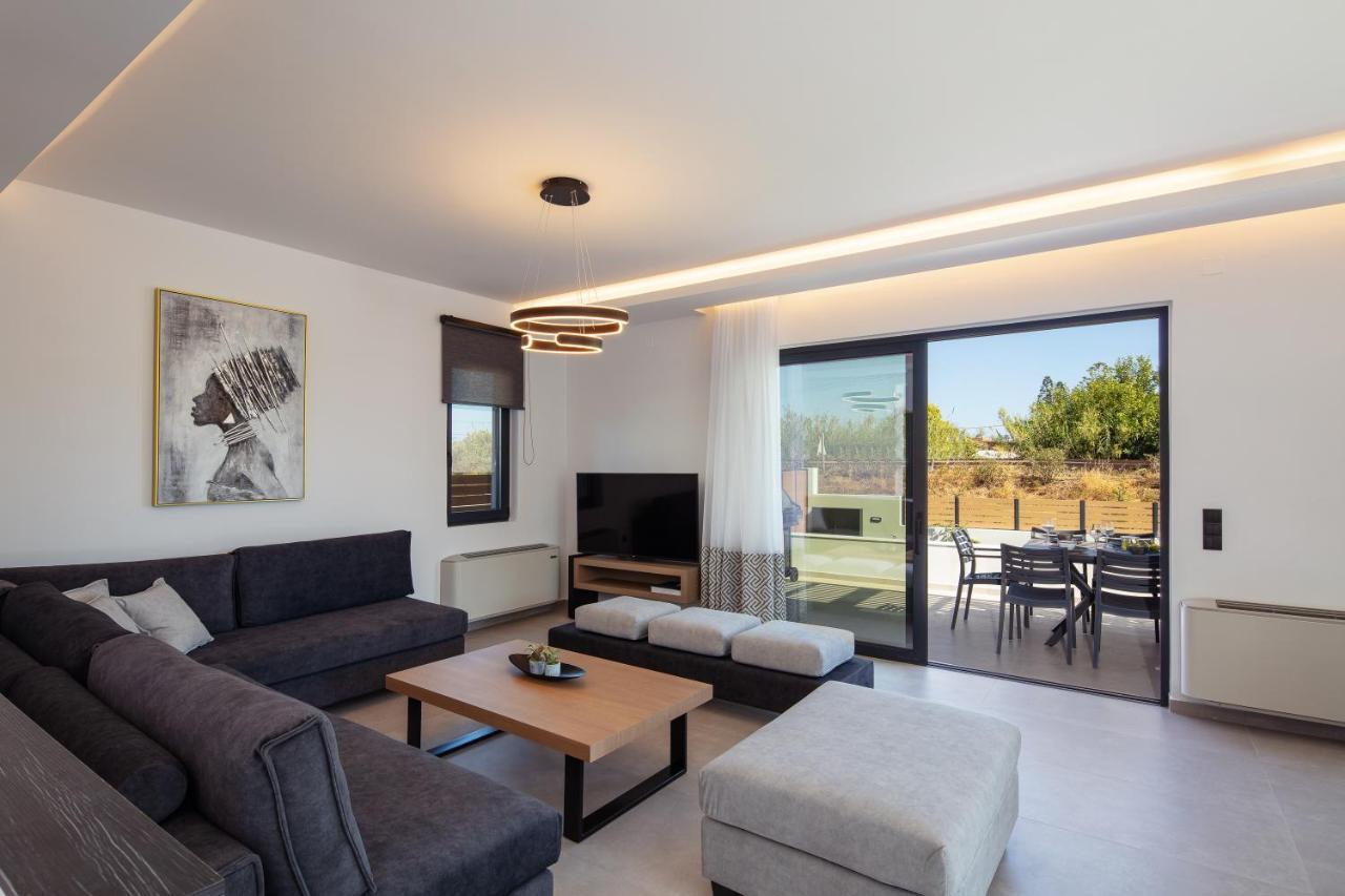 Sunnyside Villas, Ideal For Vibrant Stays,By Thinkvilla Pigianos Kampos  Exterior foto